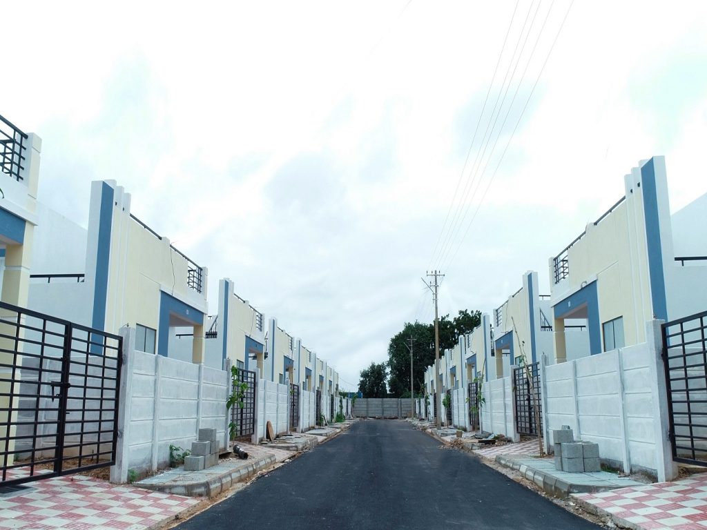 Construction of Pre-Cast Compound Walls